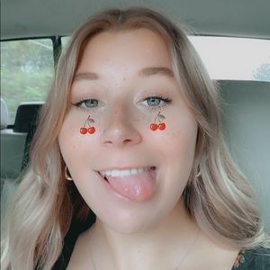 Meet your Posher, Sage